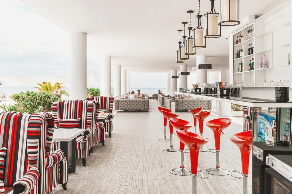 Hotel White House Brg Коблево Экстерьер фото