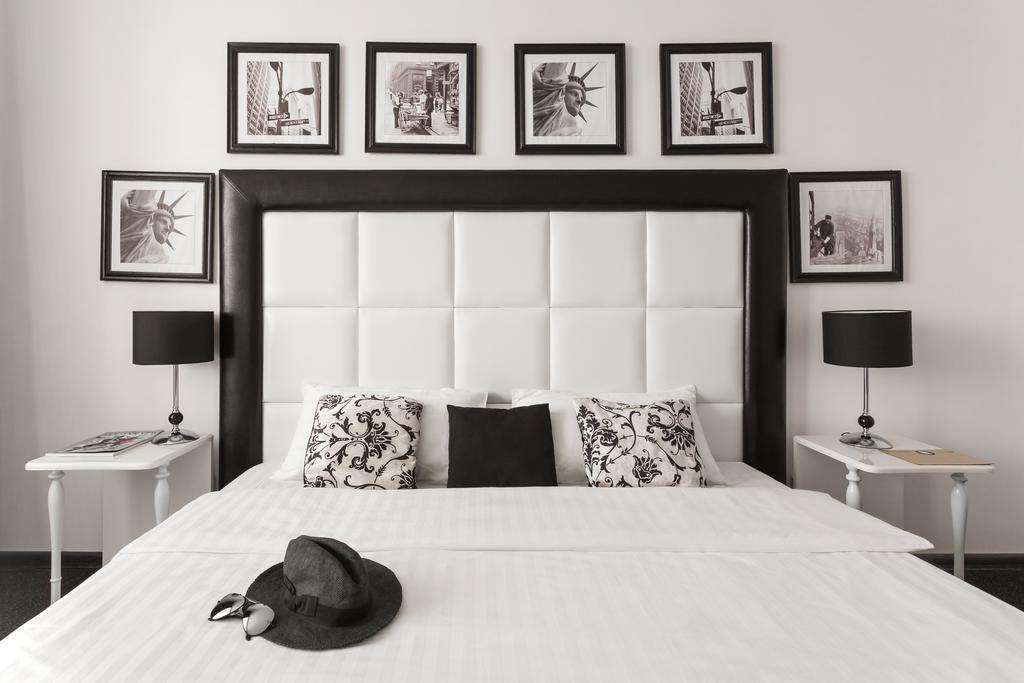 Hotel White House Brg Коблево Экстерьер фото
